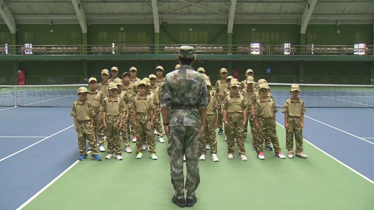 “网球星计划”成长训练营：首期培训圆满结束，小营员们收获满满