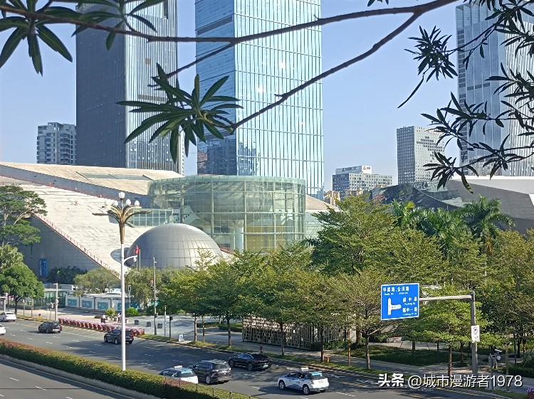 深圳书城中心城:在慢时光中感受美好！