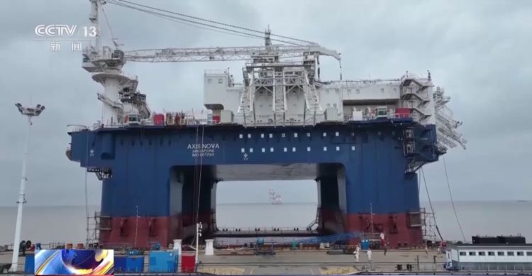 高质量发展调研行丨“大国重器” 驶向全球 跟随记者探访江苏先进造船工厂