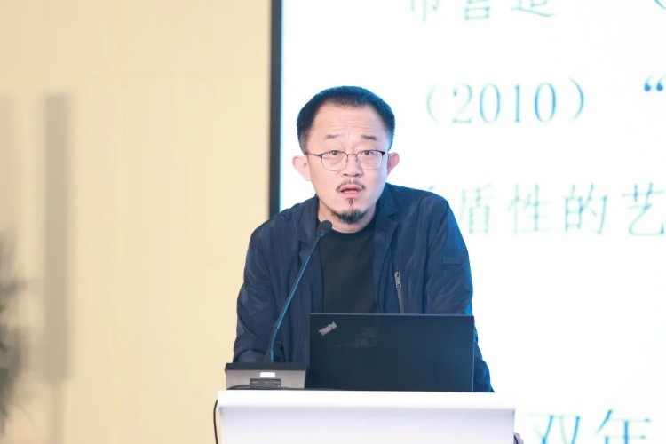 凤凰艺术｜2022武汉双年展论坛共论“融合与创新：当代艺术与城市发展”