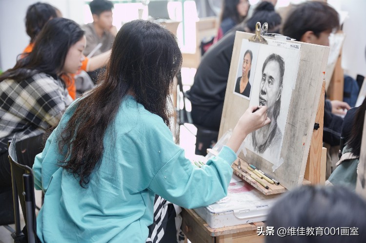武汉高考美术培训丨美术生须知的艺考流程！要合理规划！