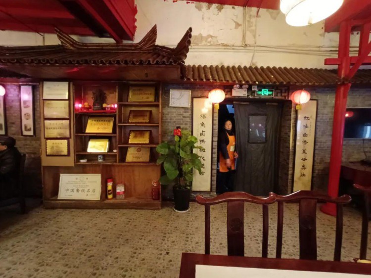 昆山奥灶面第一人，苏州唯一中国烹饪大师名人堂的尊师