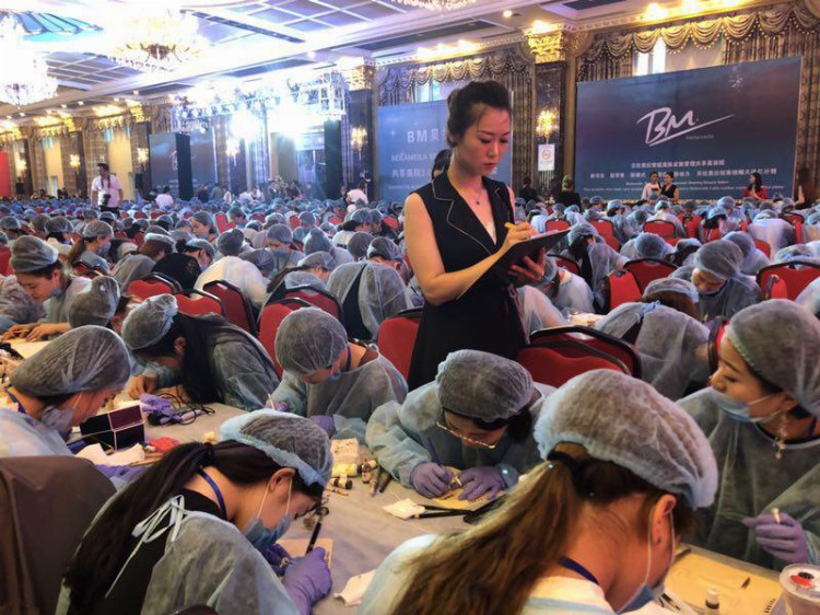 发现不同的你！国色美学推出首届“纹梦杯”中国公益纹绣大赛