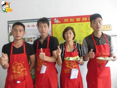 一个早上卖100份肠粉利润多大，南京学做广东肠粉培训哪里好