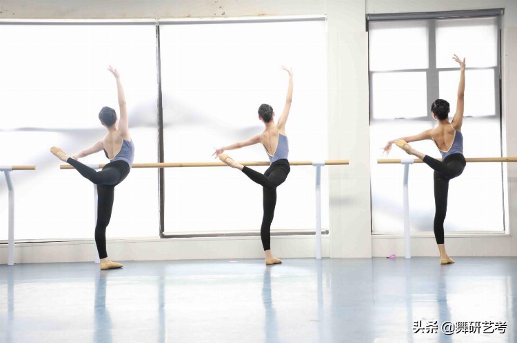 北京舞蹈学院是几本是211还是985 凭啥它排榜首985院校都得靠边站