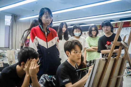 树华美术教育集团：广州美术培训机构太多，该如何选择？