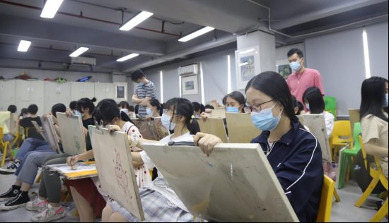 树华美术教育集团：广州美术培训机构太多，该如何选择？