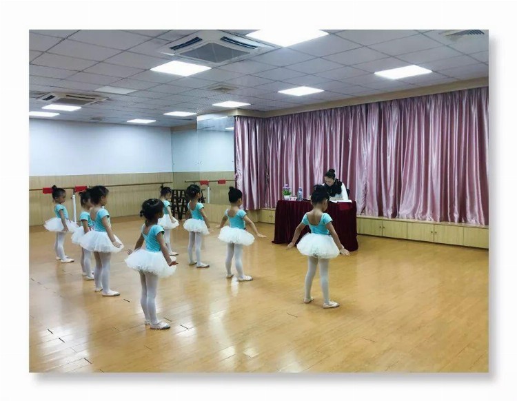 快抢课！南沙超有人气舞蹈学院又开新了！老师是北舞中国舞最高级教师