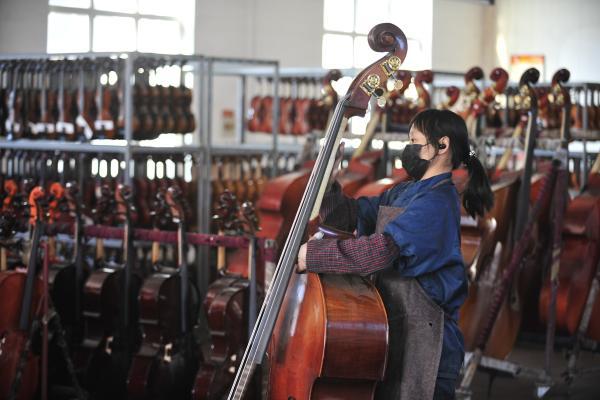 北京：村庄里的提琴“变奏曲”