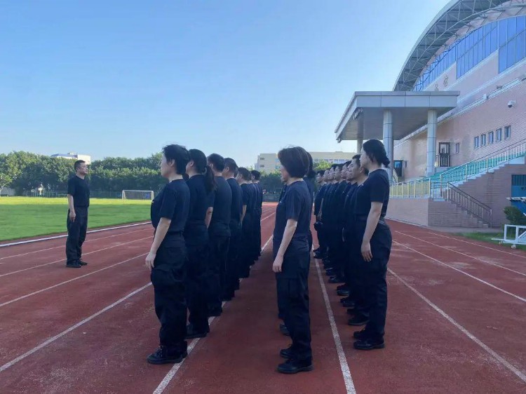 练为战！福州高速交警支队组织开展警务实战技能培训