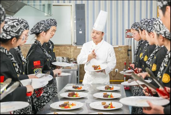 喜讯！长沙新东方烹饪学院获批“湖南东方高级技工学校”