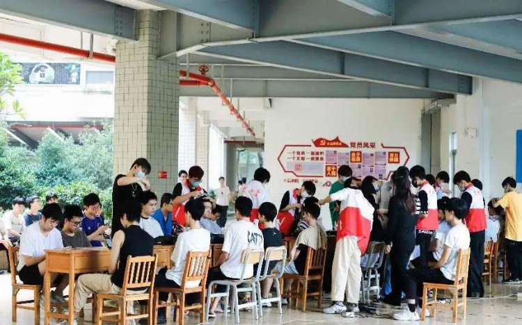 广州白云工商技师学院2022年的温暖回顾！