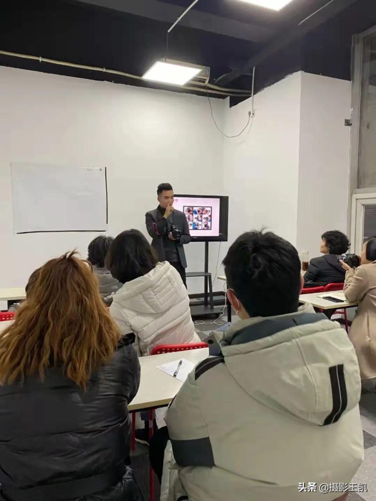 成都王老师摄影培训学校 2月第2周校区动态 |学员学习花絮集锦