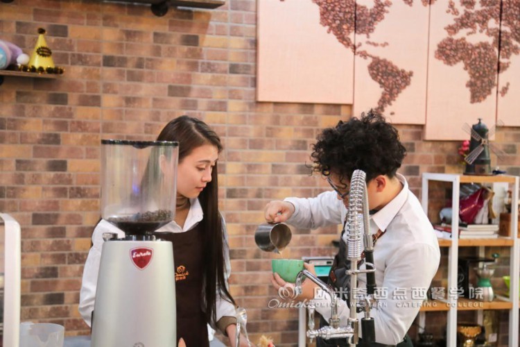 南京哪里有可以学咖啡奶茶的地方？