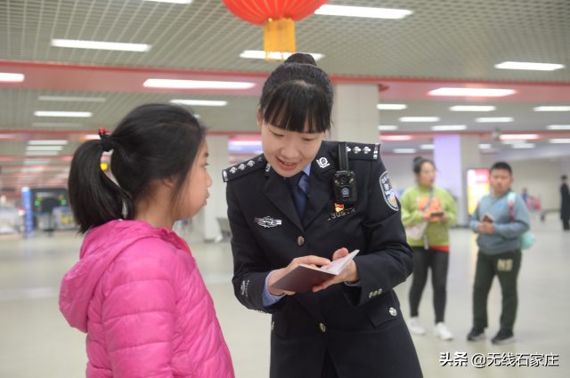 巾帼不让须眉志 国门闪耀警察蓝