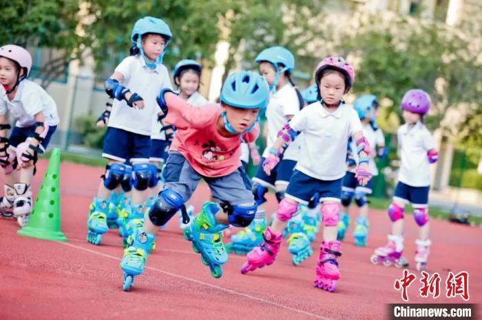 杭州破解培训机构“退费难”：设立托管账户 学费“一课一销”