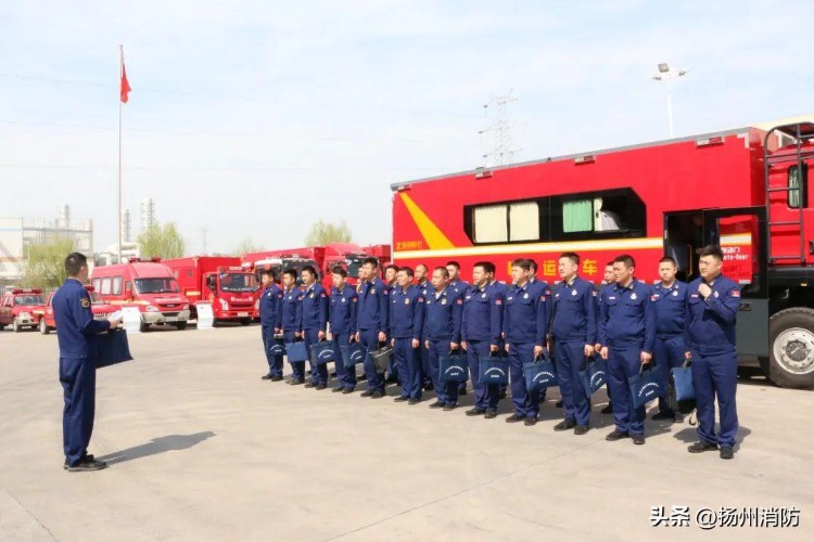 聚力勤学 淬炼精兵丨总队后勤装备处举办全省消防车水力性能测试培训