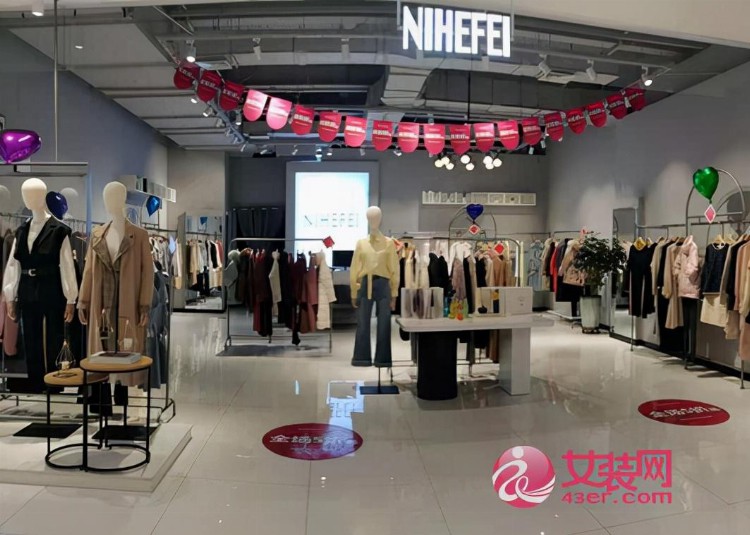 服装店秋季新品该怎么陈列 学会这几招顾客100%进店