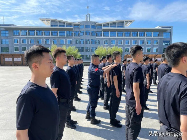 济南市公安局组织开展2023年新招录辅警岗前培训班