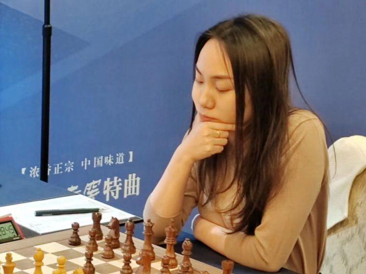 重庆妹子雷挺婕将挑战世界棋后！5岁半时的梦想，如今一步之遥