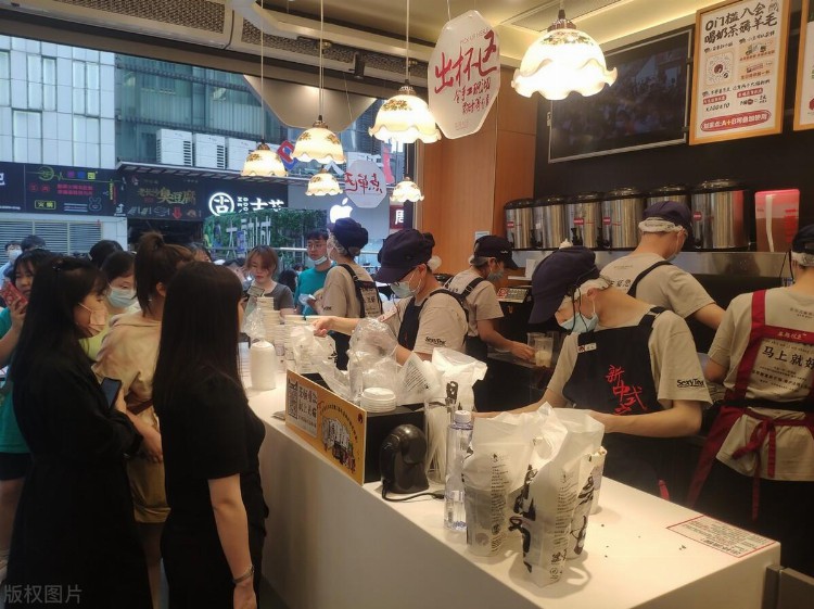 西安奶茶店利用“0元卖蛋糕”，一年盈利162万，生意人来学套路