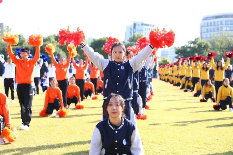 上大体育节来啦！许昕喊你一起来运动