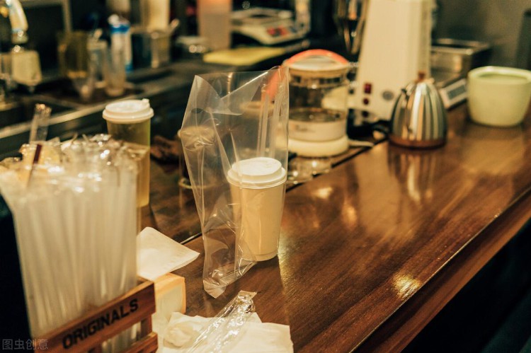 西安奶茶店利用“0元卖蛋糕”，一年盈利162万，生意人来学套路