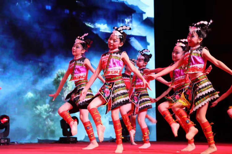 “桃李芬芳”全国青少年舞蹈艺术展演陕西西安区选拔活动落下帷幕