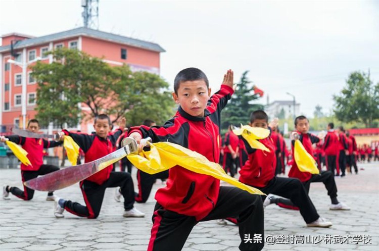 武术学校一年学费多少钱呢？