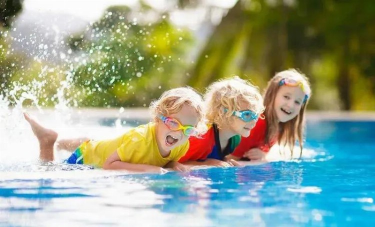 你选择对了吗？小孩子游泳的最佳年龄是几岁？