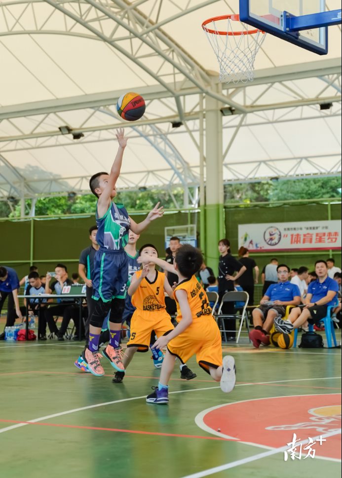 奔跑吧·少年！东莞市青少年篮球U系比赛收官
