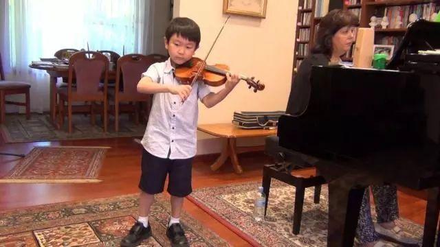 华裔音乐神童李映衡 小提琴天才的明星之路