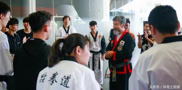 成人跆拳道的“升级版” 韩式合气道“大师”在上海讲习