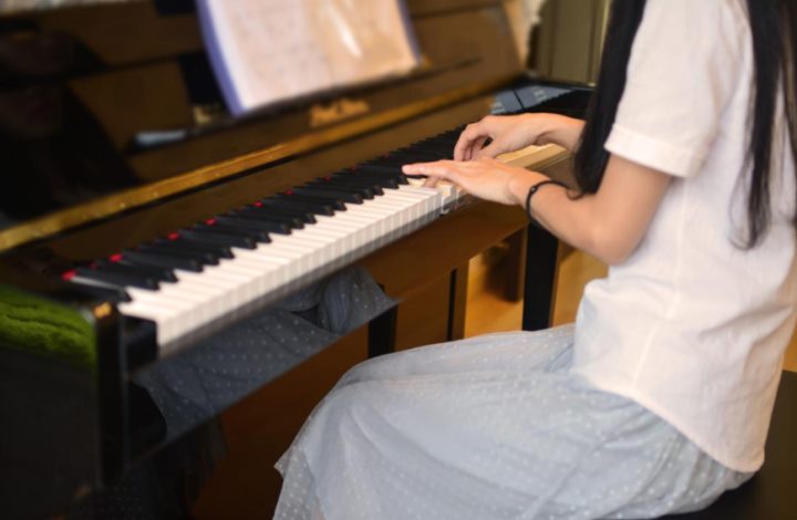 成年人零基础自学钢琴2年，有技术硬伤，进步不大，但不想放弃...