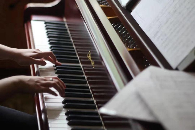 不为考级，自娱自乐，成人钢琴如何学习？