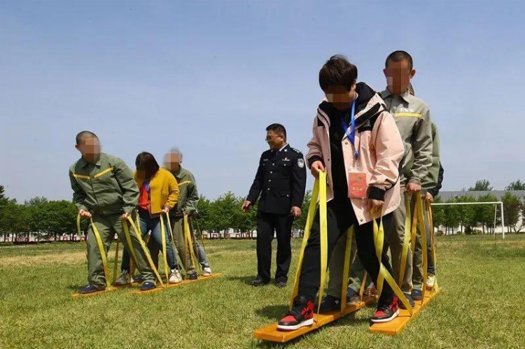 9名少年的别样成人礼