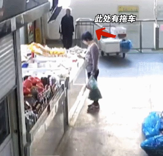 杭州93岁老人买菜摔倒，索赔16万！监控拍下揪心瞬间……