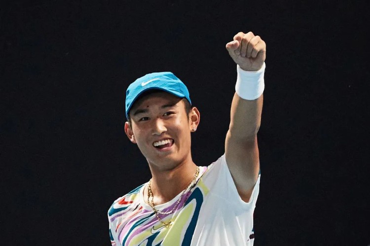 最好的成人礼！17岁商竣程闯入澳网正赛，中国大陆男网三人晋级创造历史！
