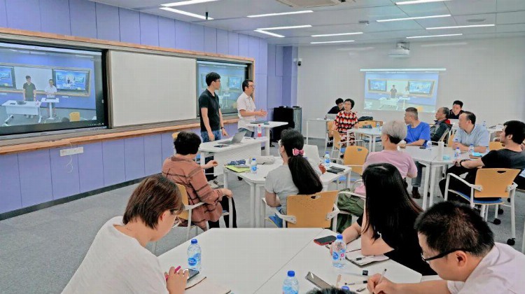 @成人求学的你 静安这所大学助你提升学历→