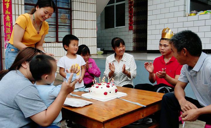 云南：小山村藏大爱，王家滩22年养育1560多名孤残儿童