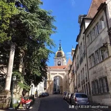 这个夏天，来法国带你一边学习一边Vacances！