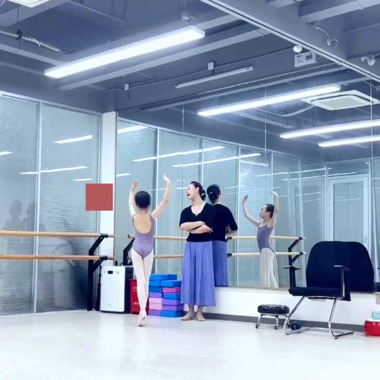上海儿童芭蕾天花板@抖音短视频