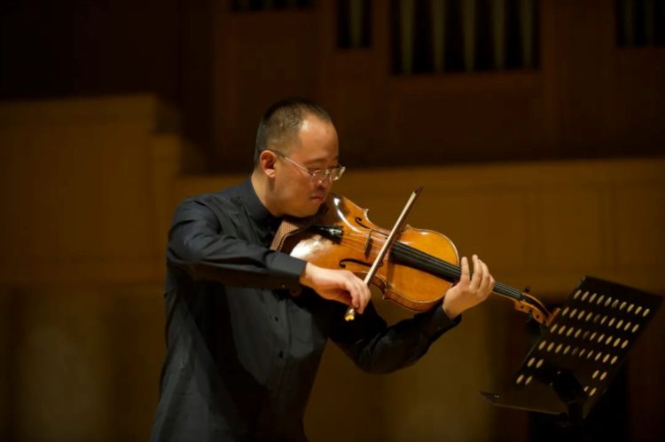 他的教学让中国中提琴实现突破｜人物
