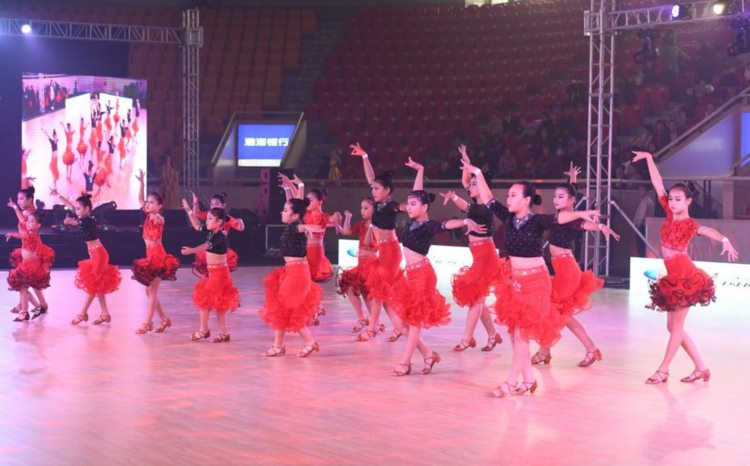 第五届 和平杯 标准舞、拉丁舞世界公开赛在天津举行