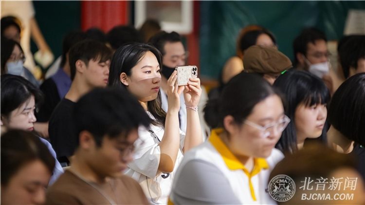 【毕业季】北音音乐科技学院毕业生作品听评会精彩举行2