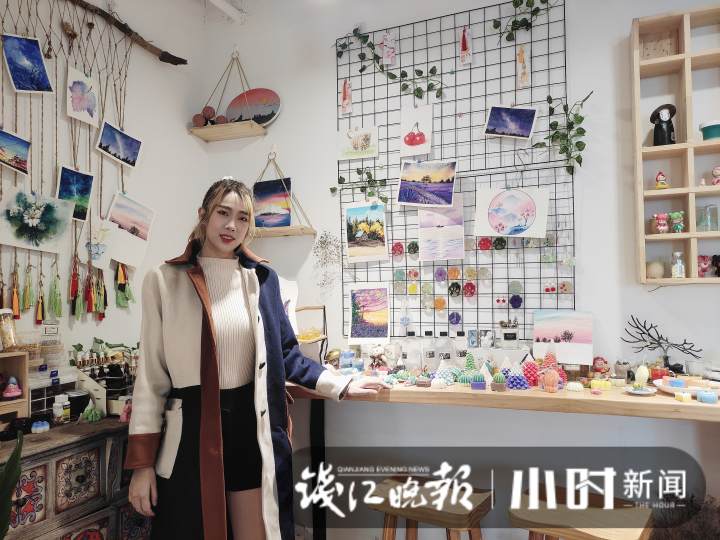 遭遇生意惨淡和父母去世的双重打击，27岁杭州姑娘开画室追梦：我要活成弟弟的榜样