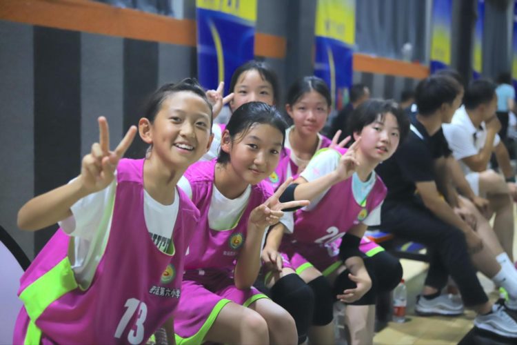 夯实篮球基础，助力三大球发展 2023 “极下之光”北京市小篮球联赛暨夜京城青少年篮球赛开赛