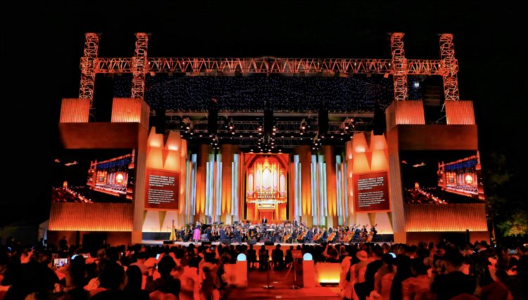 “2023北京长城音乐会”在延庆八达岭长城举行！捷杰耶夫、廖昌永倾情演绎中外经典