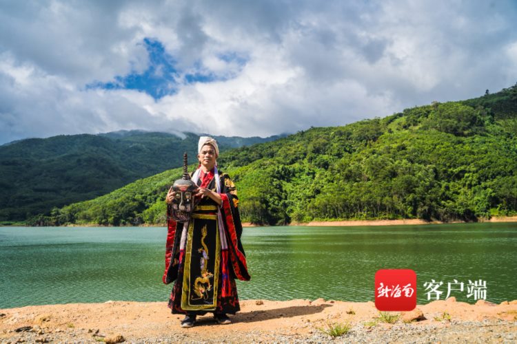 跟着非遗看海南 | 海南苗族盘皇舞：祈求风调雨顺 祈愿四季平安