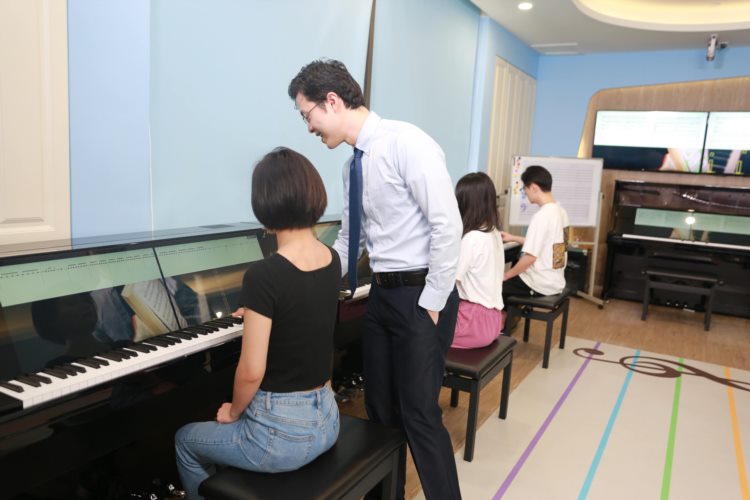 周杰伦家都在用的钢琴，「FIND智慧钢琴」希望以智慧硬件 音乐课程切入钢琴教育市场